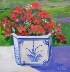 _2F_images_2F_origs_2F_650_2F_impatiens_in_a_blue_and_white_pot